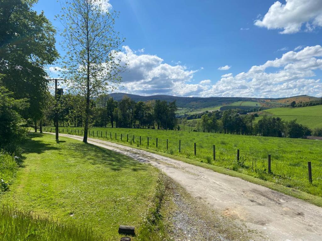 Parkmore Holiday Cottages Dufftown Exterior photo